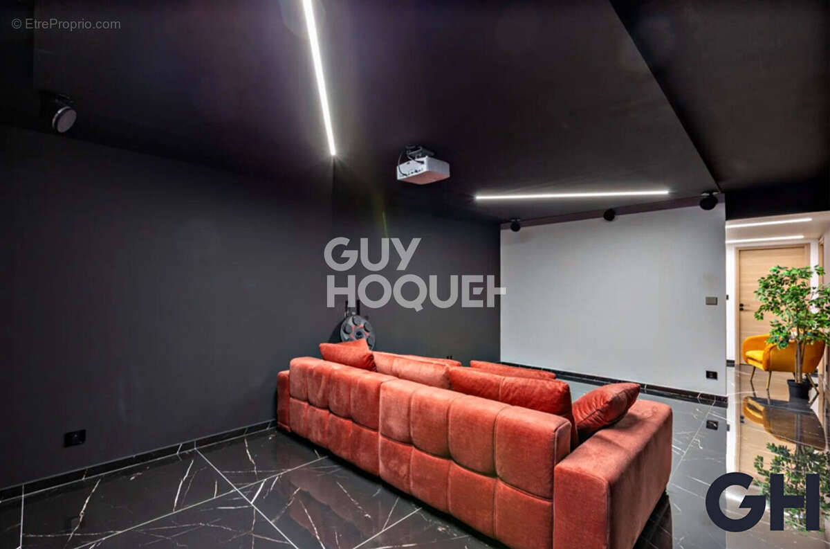 Maison à VILLEURBANNE