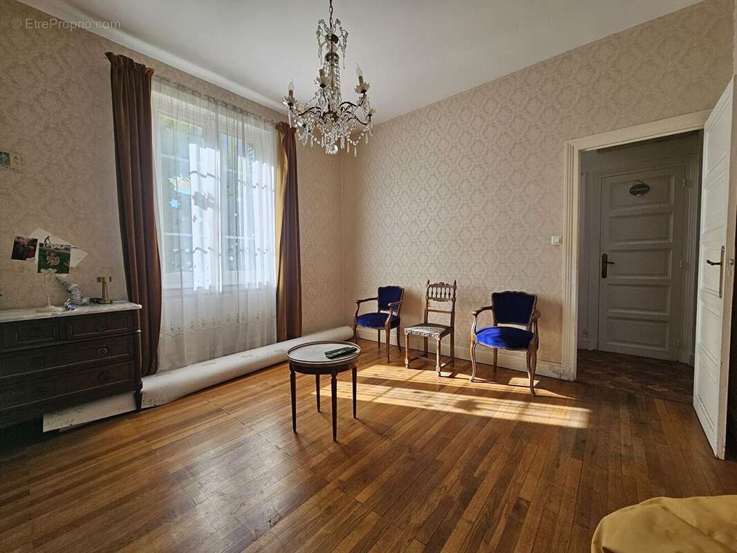 Maison à CLERMONT-FERRAND
