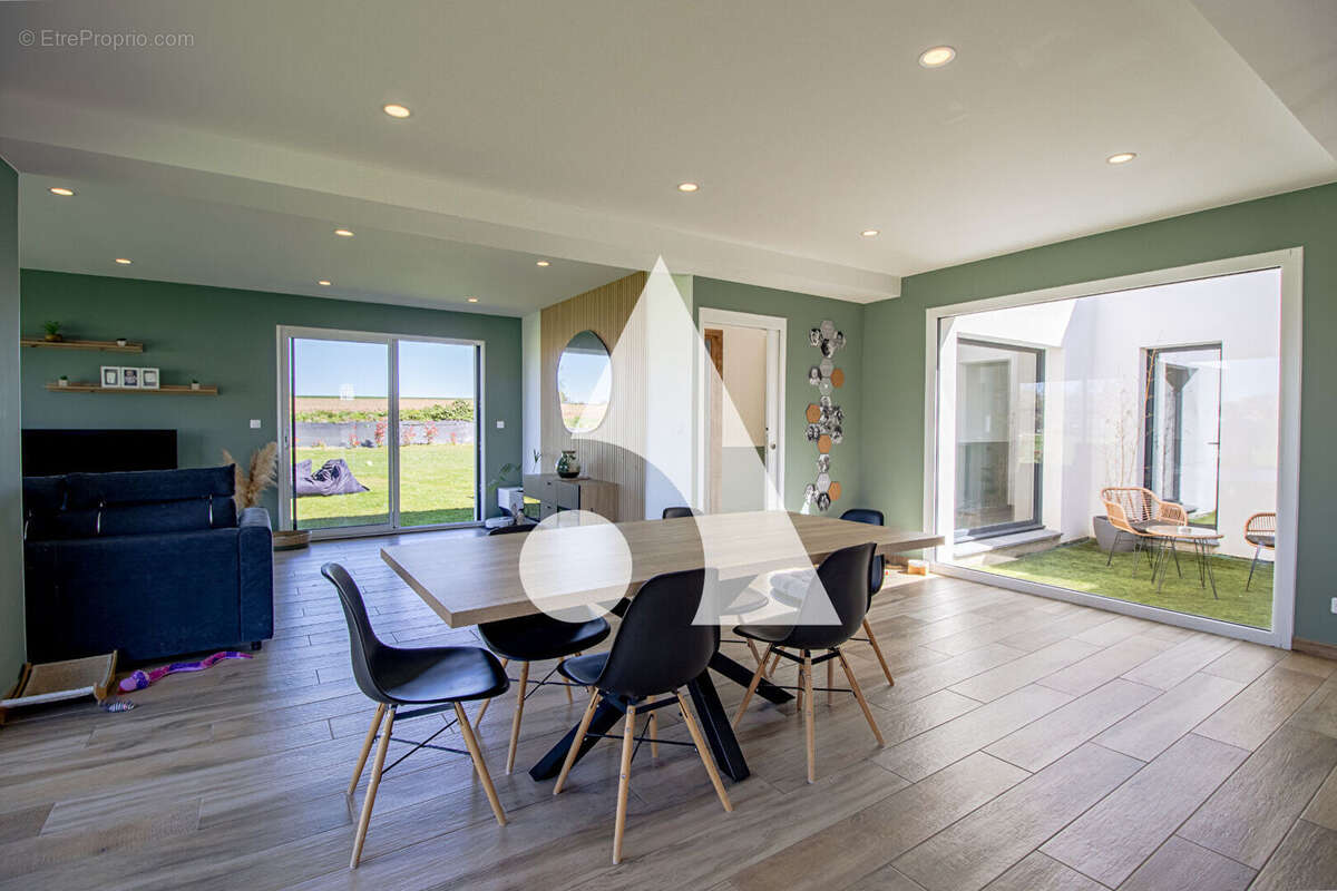 Maison à VALENCIENNES