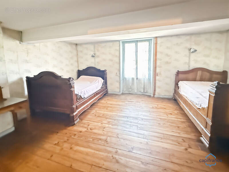 Maison à CAZERES-SUR-L'ADOUR