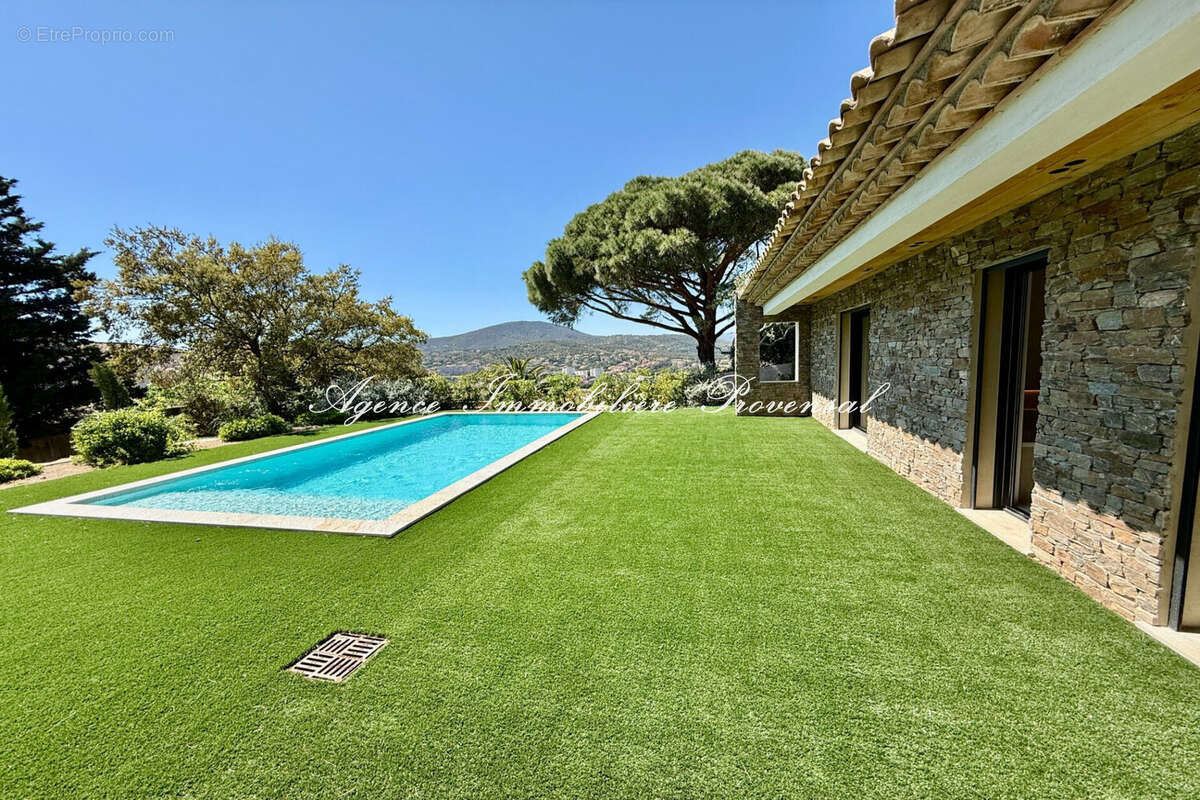 Maison à SAINTE-MAXIME