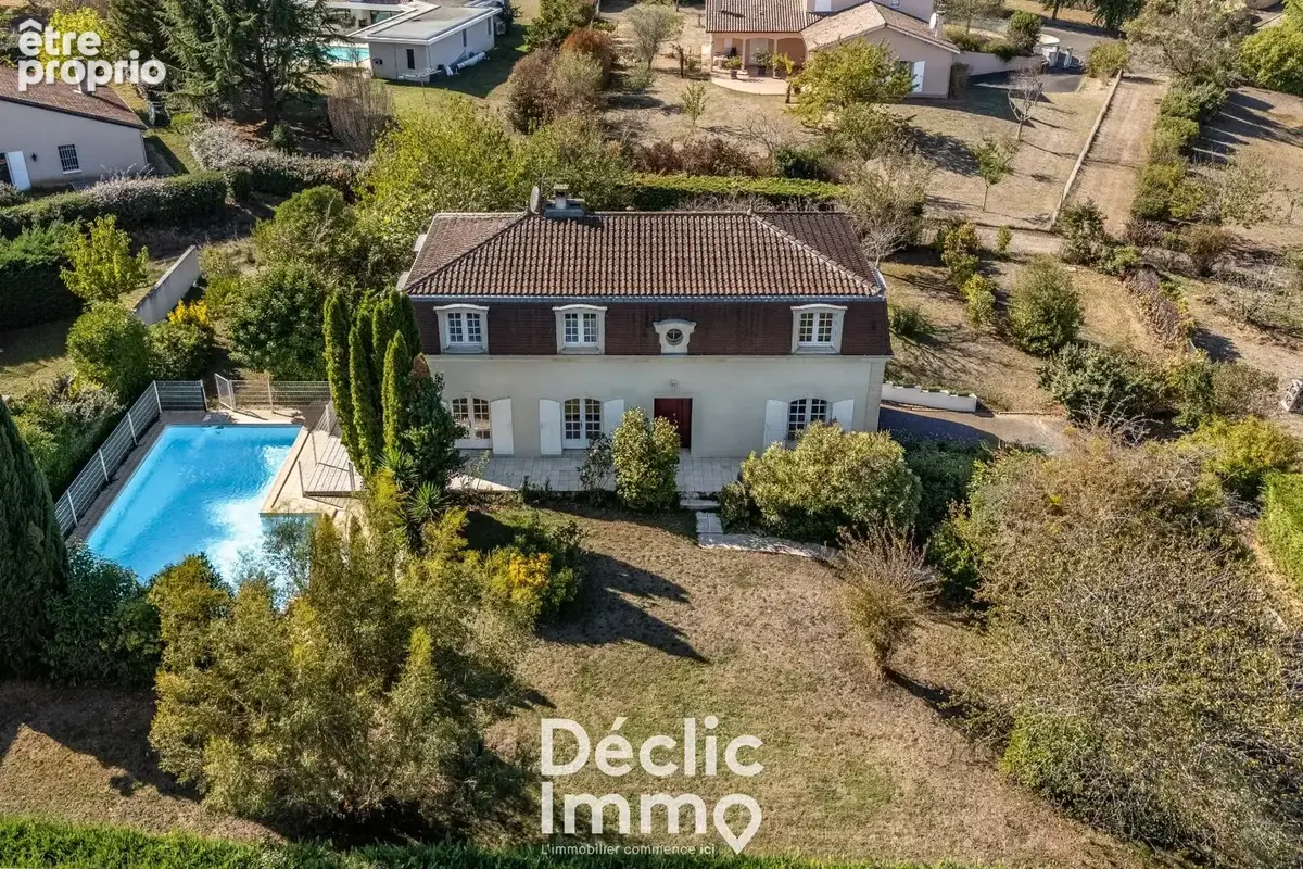 Maison de caractère avec piscine et vue sur Bordeaux  Latresne - photo 1