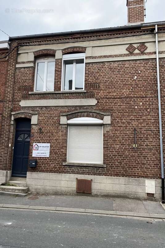Maison à MASNIERES