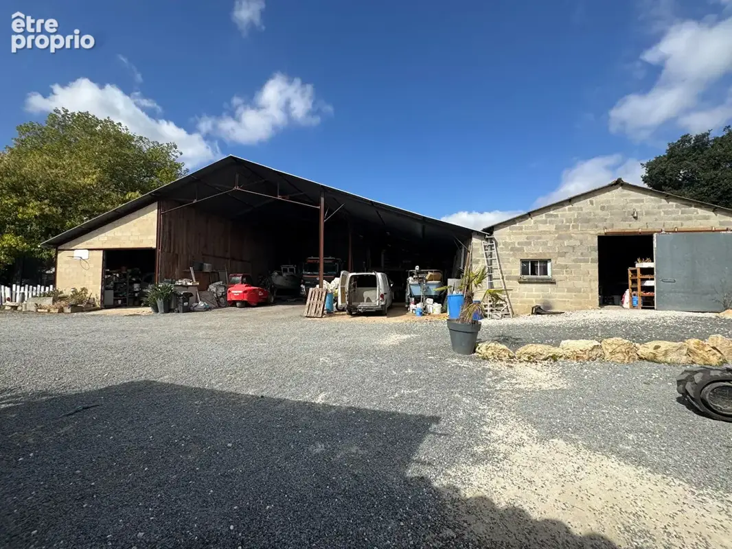 Exclusivité entre Rochefort et Saintes : Pont l'Abbé d'Arnoult Maison 6 chambres, jardin privatif, hangar 600m² - photo 13