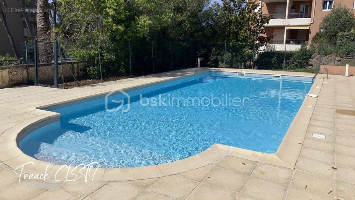 Appartement à SAINT-RAPHAEL