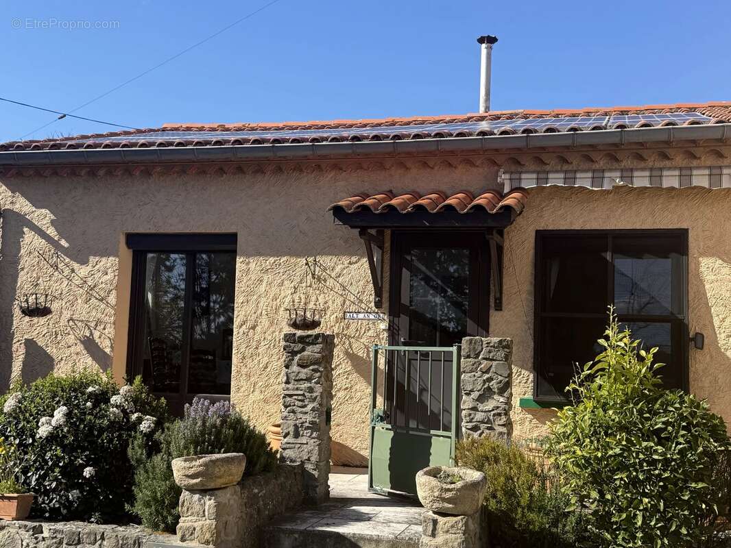 Maison à FELINES-MINERVOIS