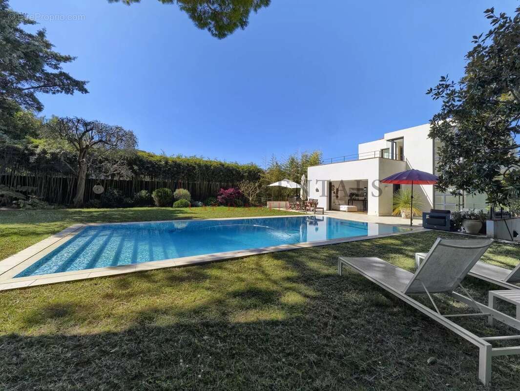 Maison à ANTIBES