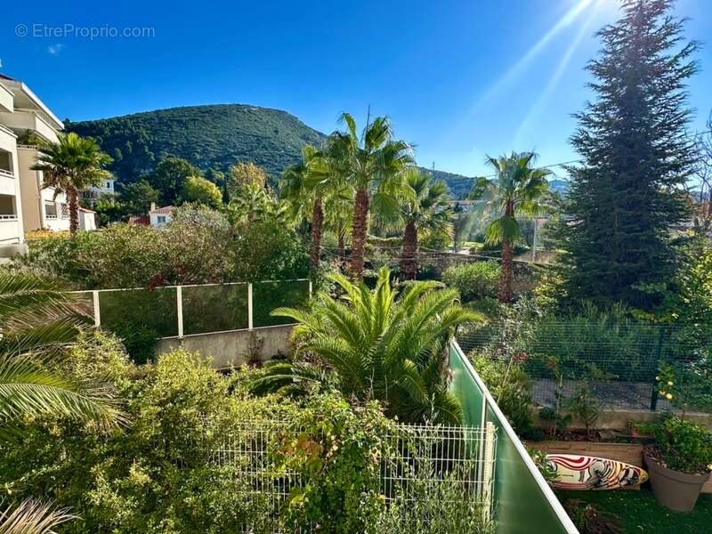 Appartement à MARSEILLE-9E