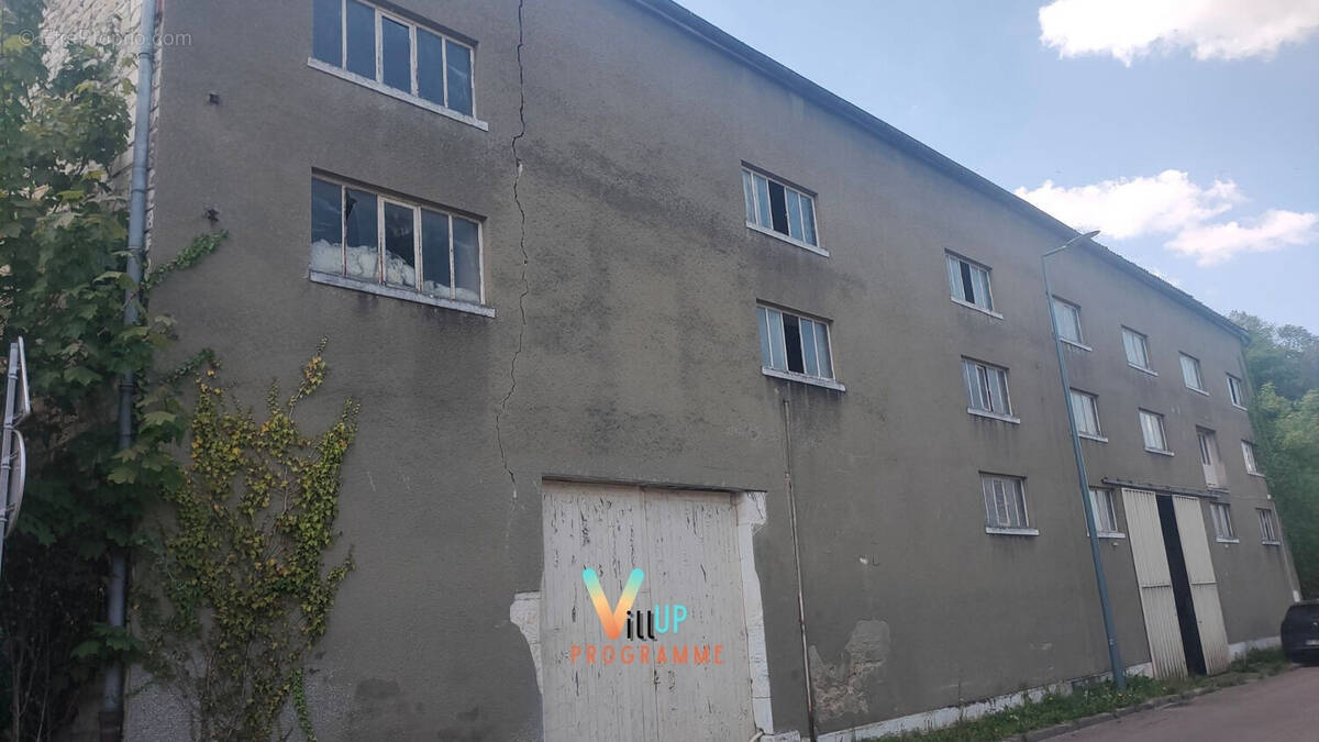 Commerce à TONNERRE