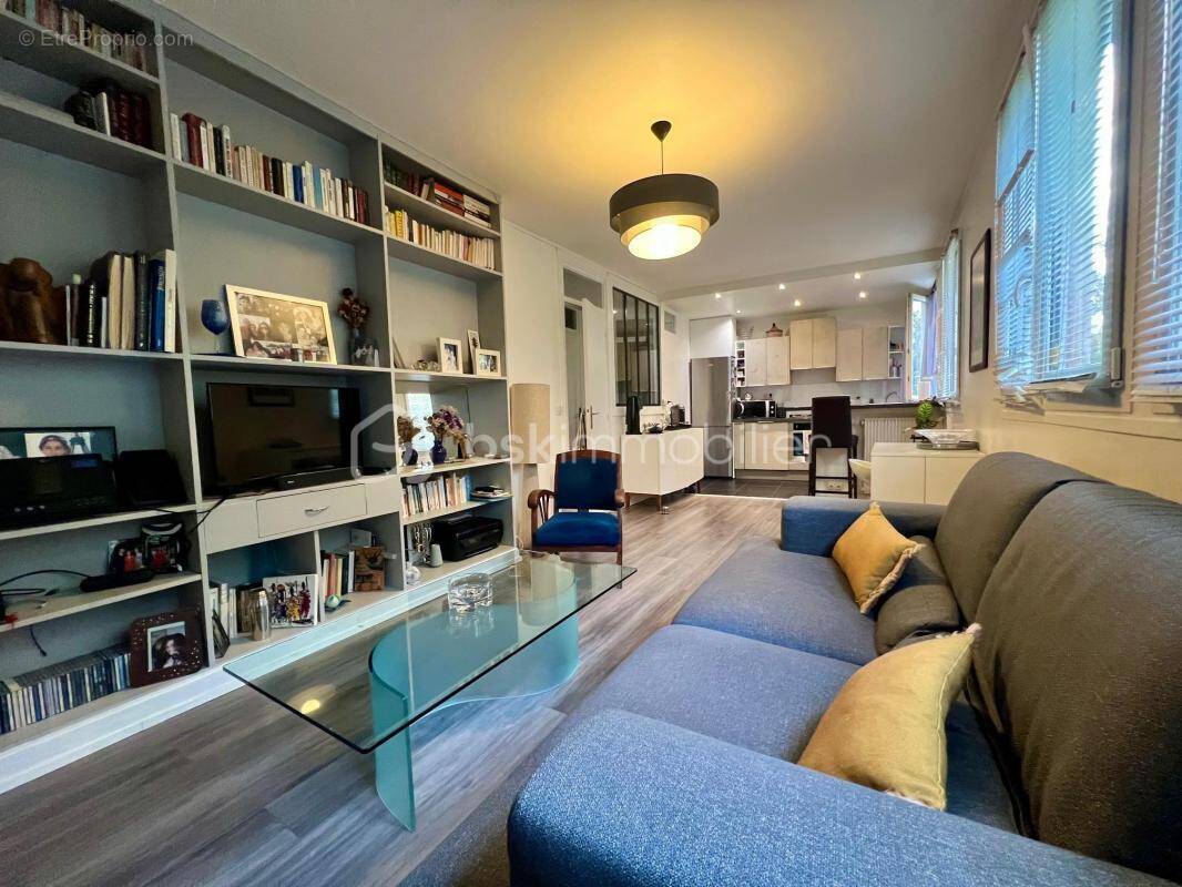 Appartement à MAISONS-ALFORT