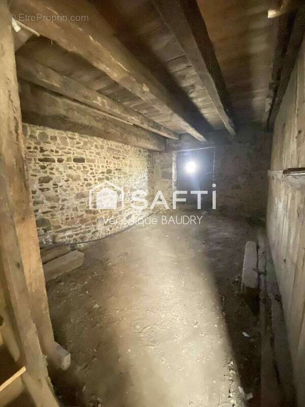 Photo 4 - Maison à BAZOUGES-LA-PEROUSE