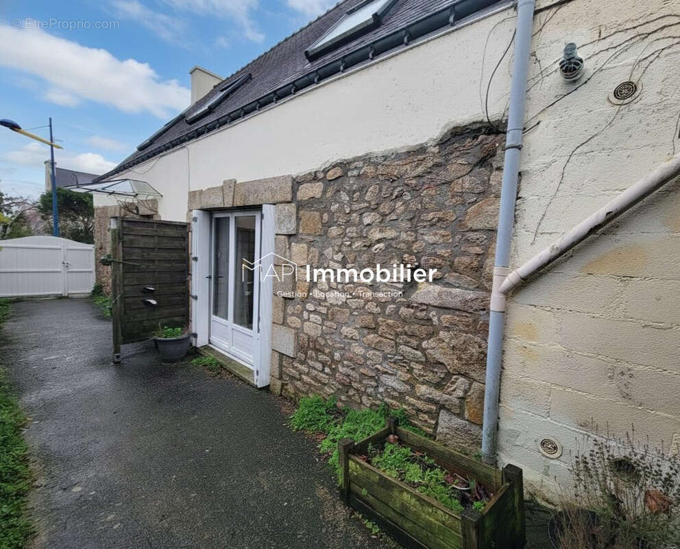 Maison à LOCMIQUELIC