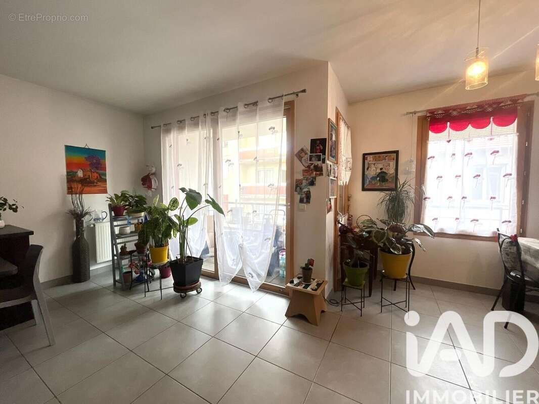 Photo 6 - Appartement à SAINT-ETIENNE