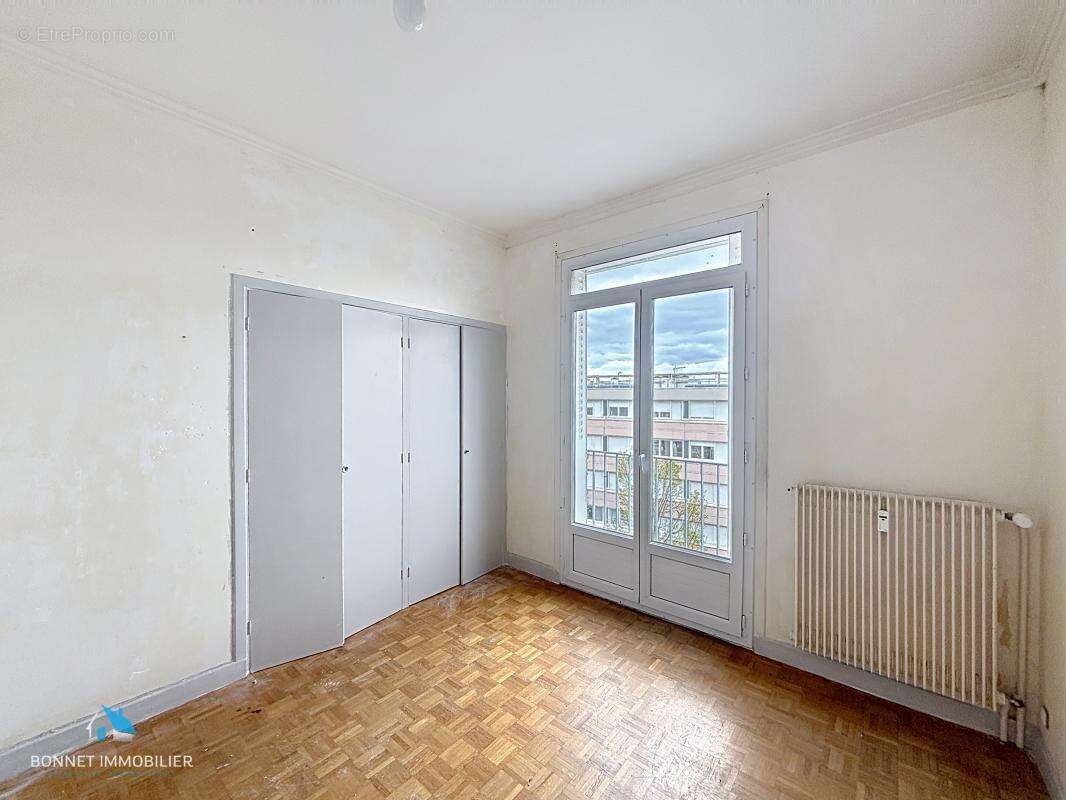 Appartement à COURNON-D'AUVERGNE