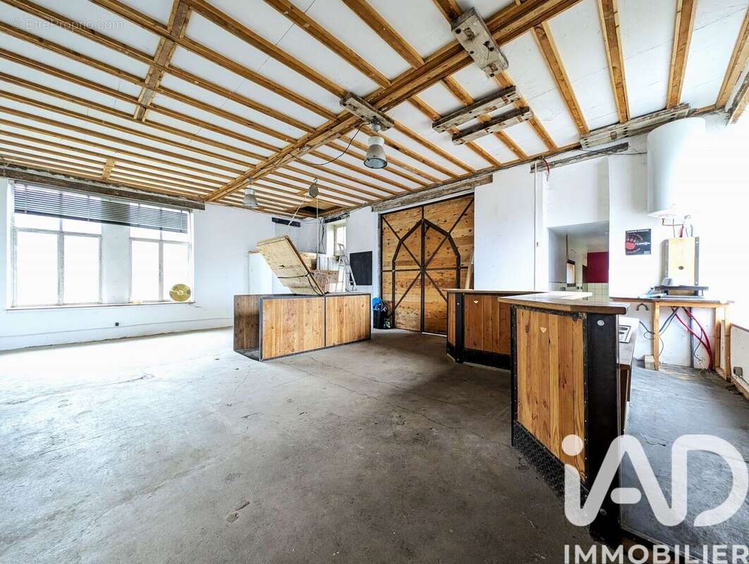 Maison 434 m² à Saint-Martin-De-Valamas  - photo 2