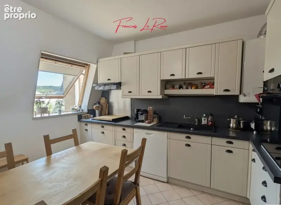 Appartement 5 pièces 107 m² à vendre à Limay (78520) - photo 4