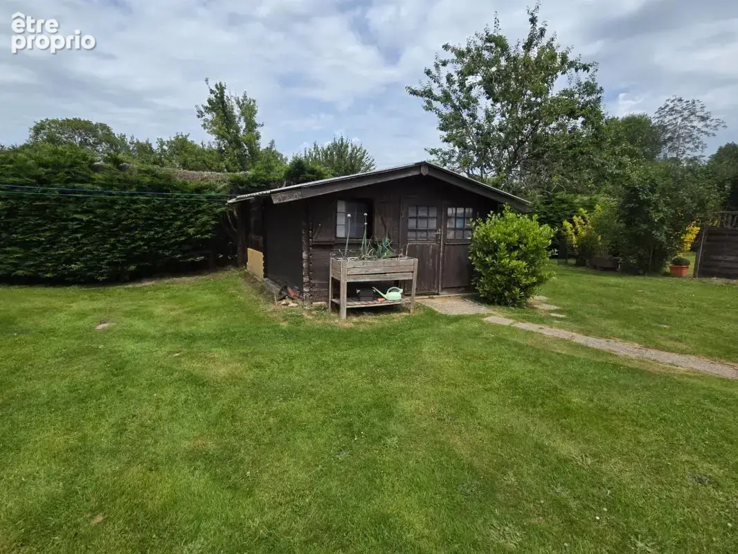 Maison Normande de 94 M2 avec un gîte de 45 M2 au calme sur un terrain de 7697 M2 - photo 6