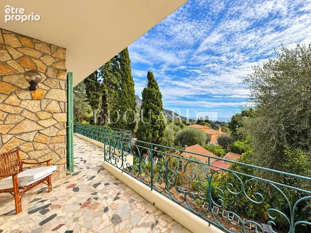 Magnifique haut de villa avec terrasse, splendide vue mer panoramique, jardin, piscine et garage - photo 24