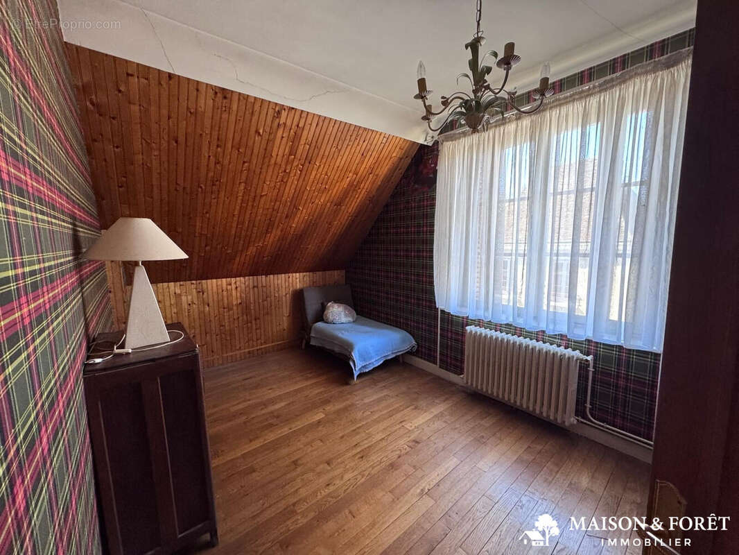 Maison à BONNY-SUR-LOIRE