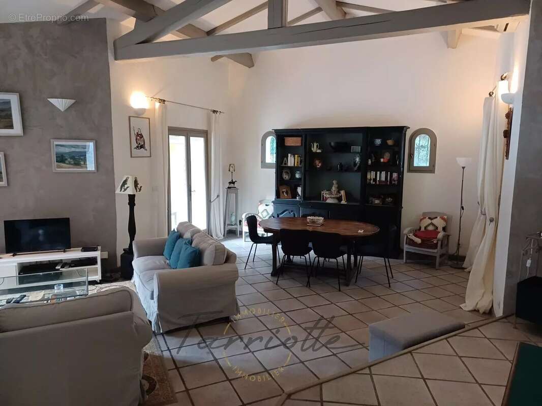 VILLA - 10570 - photo 30