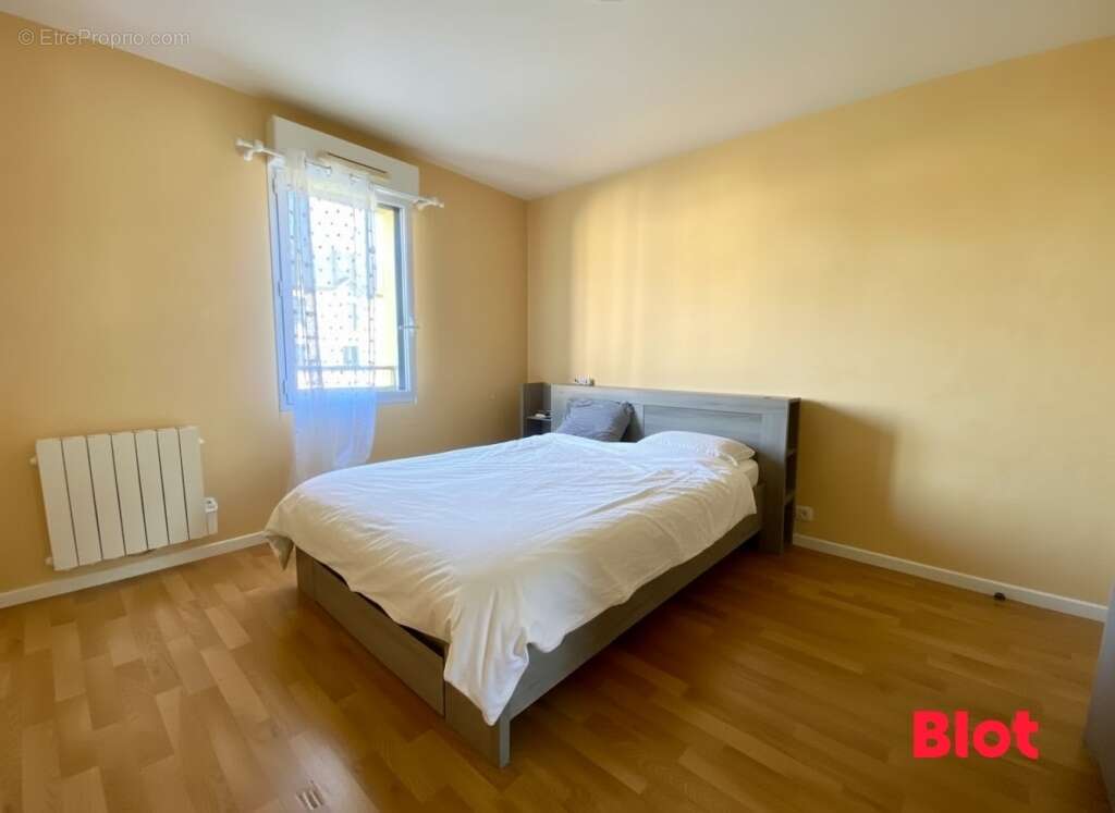 Appartement à SAINT-MEEN-LE-GRAND