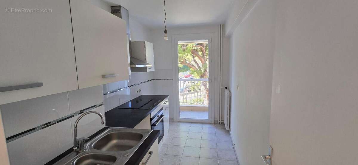   - Appartement à ANTIBES