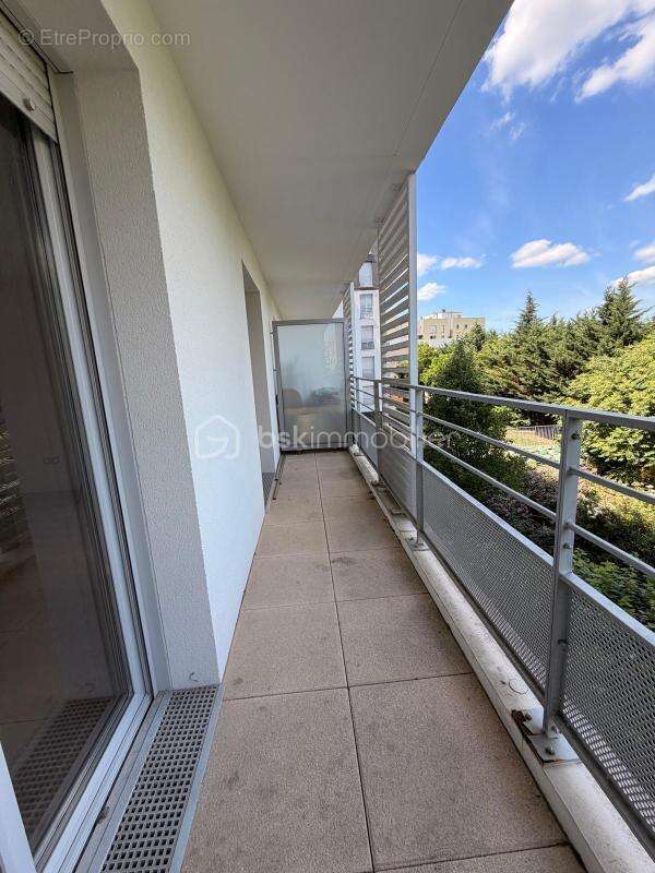 Appartement à ROMAINVILLE