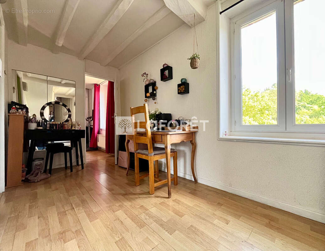 Maison proche Clermont 5 pièce(s) 151.68 m2 - photo 9
