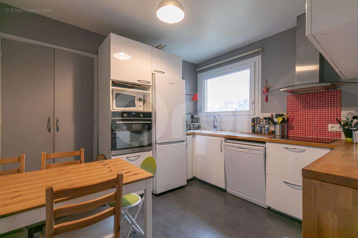 Appartement à NOGENT-SUR-MARNE