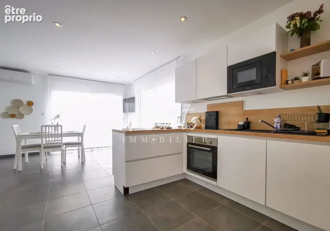 Photo Maison à Vulbens au prix de 425 000€
