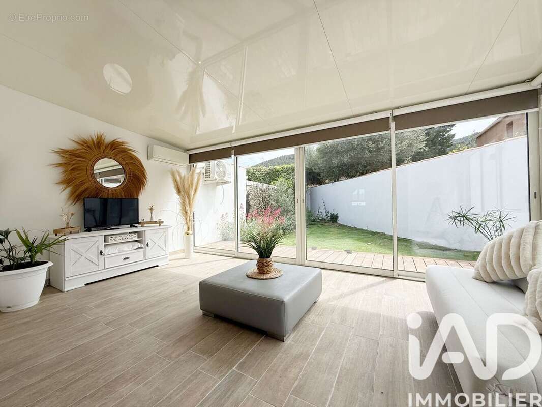 Photo 3 - Maison à LA CRAU