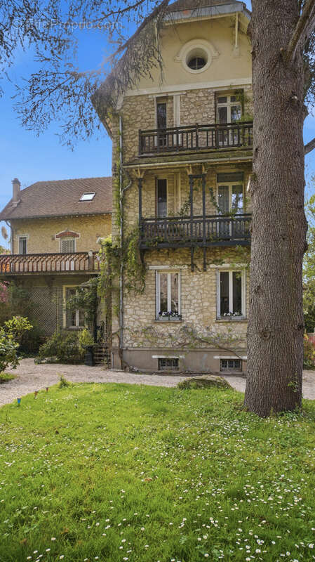 Maison à BOURRON-MARLOTTE