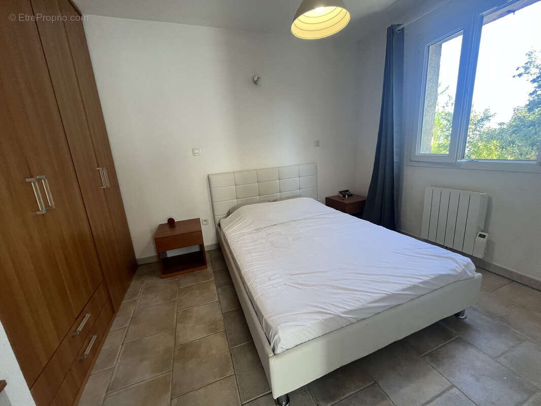 Appartement à CORTE