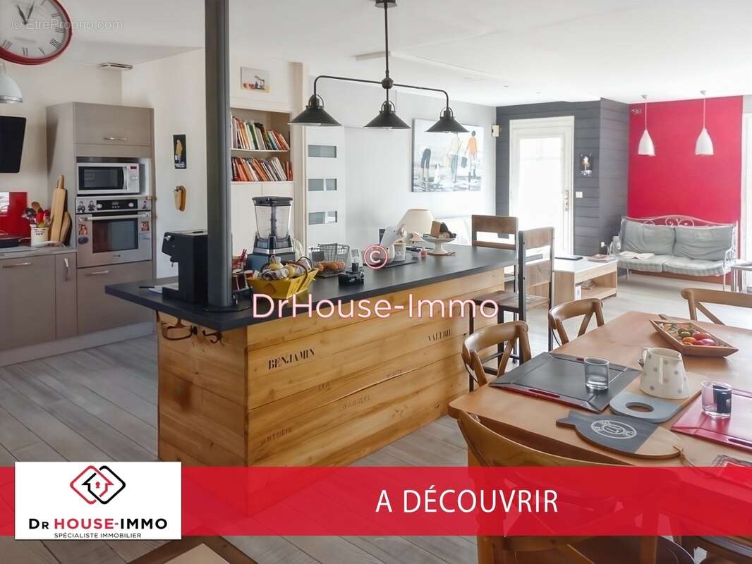 Maison à DOMPIERRE-SUR-MER