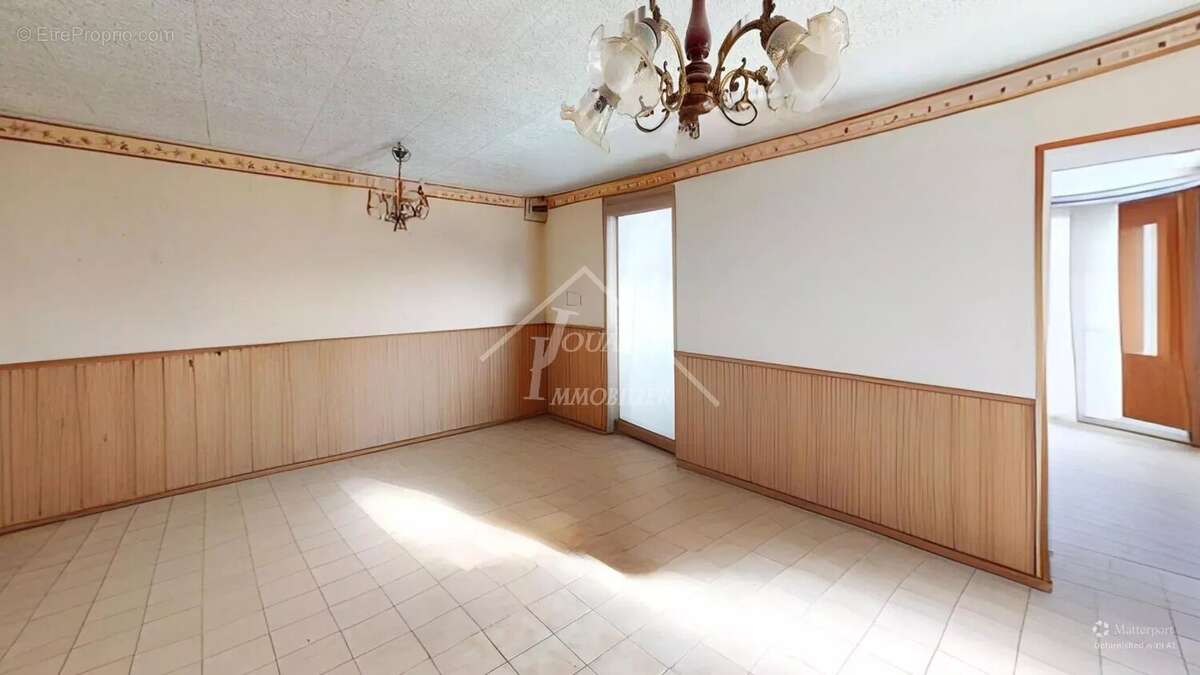 Maison à BUXIERES-LES-MINES