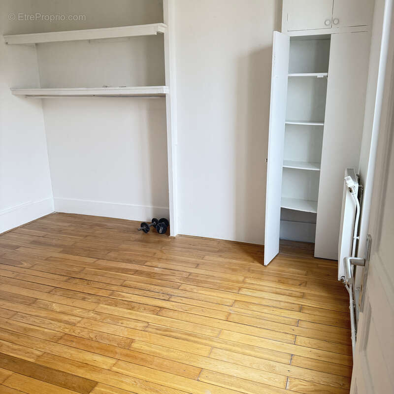 Appartement à AUBERVILLIERS