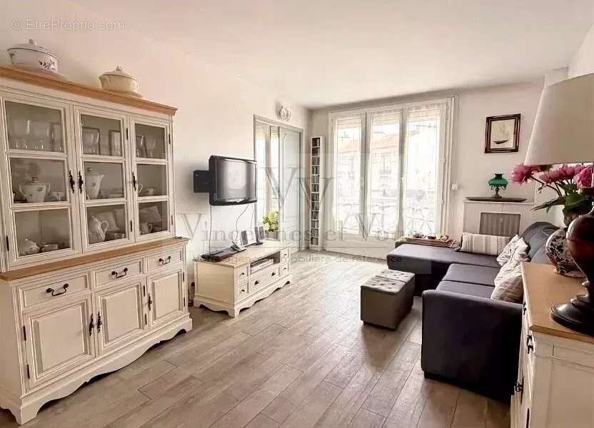 Appartement - 3 Pièces - 63.19m² + Balcon 8.52m² - photo 2