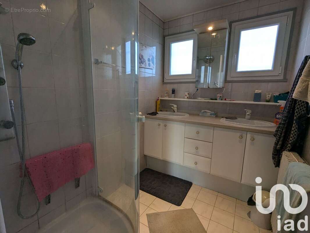 Photo 9 - Maison à VILLENEUVE-SAINT-SALVES