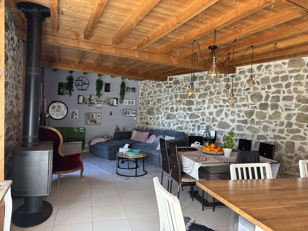 Appartement à CHAMPOLY