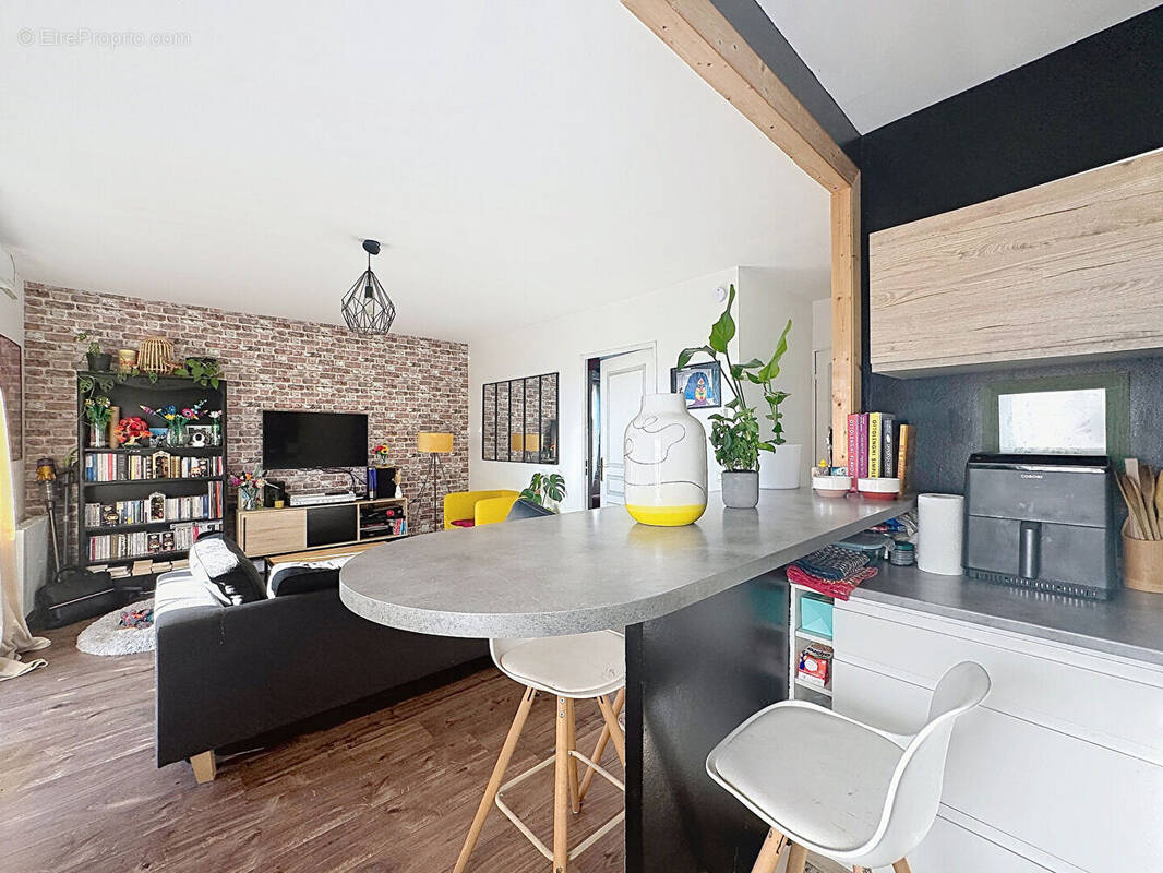 Appartement à BOURGOIN-JALLIEU