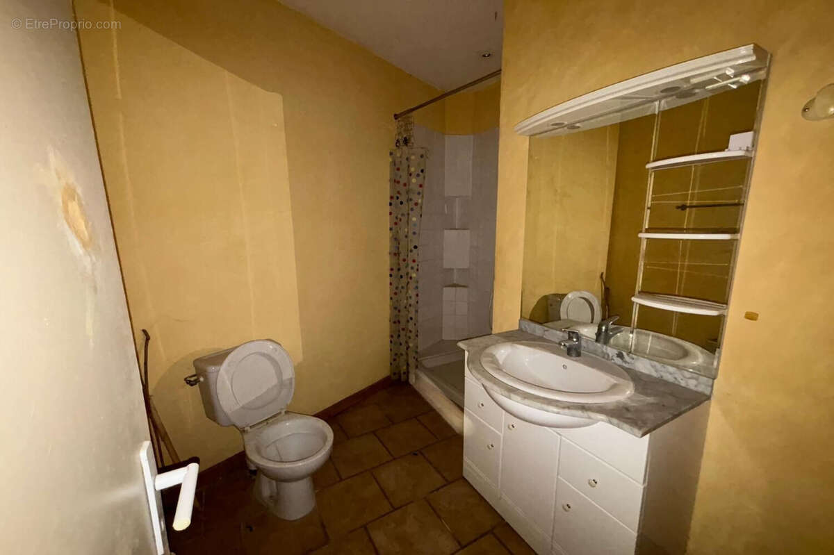 Appartement à MAZAN