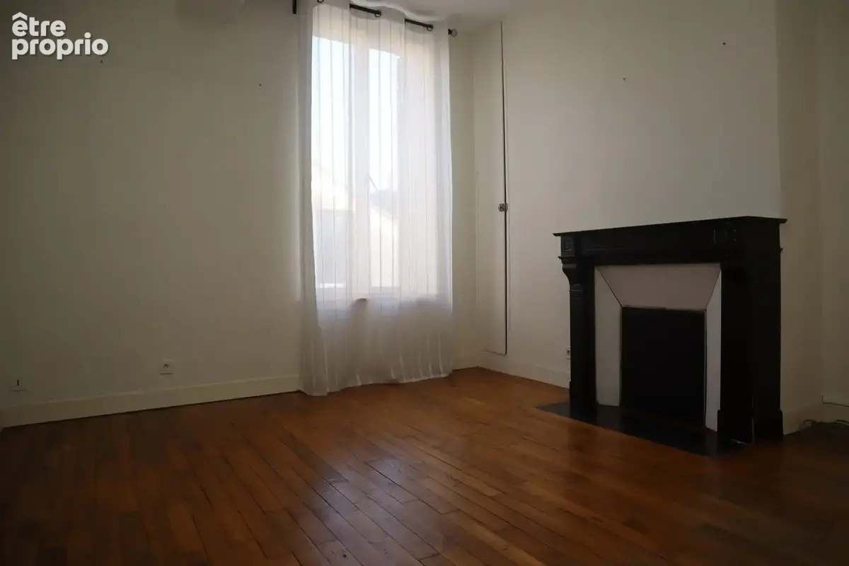 Appartement 270 m² à Montargis  - photo 5