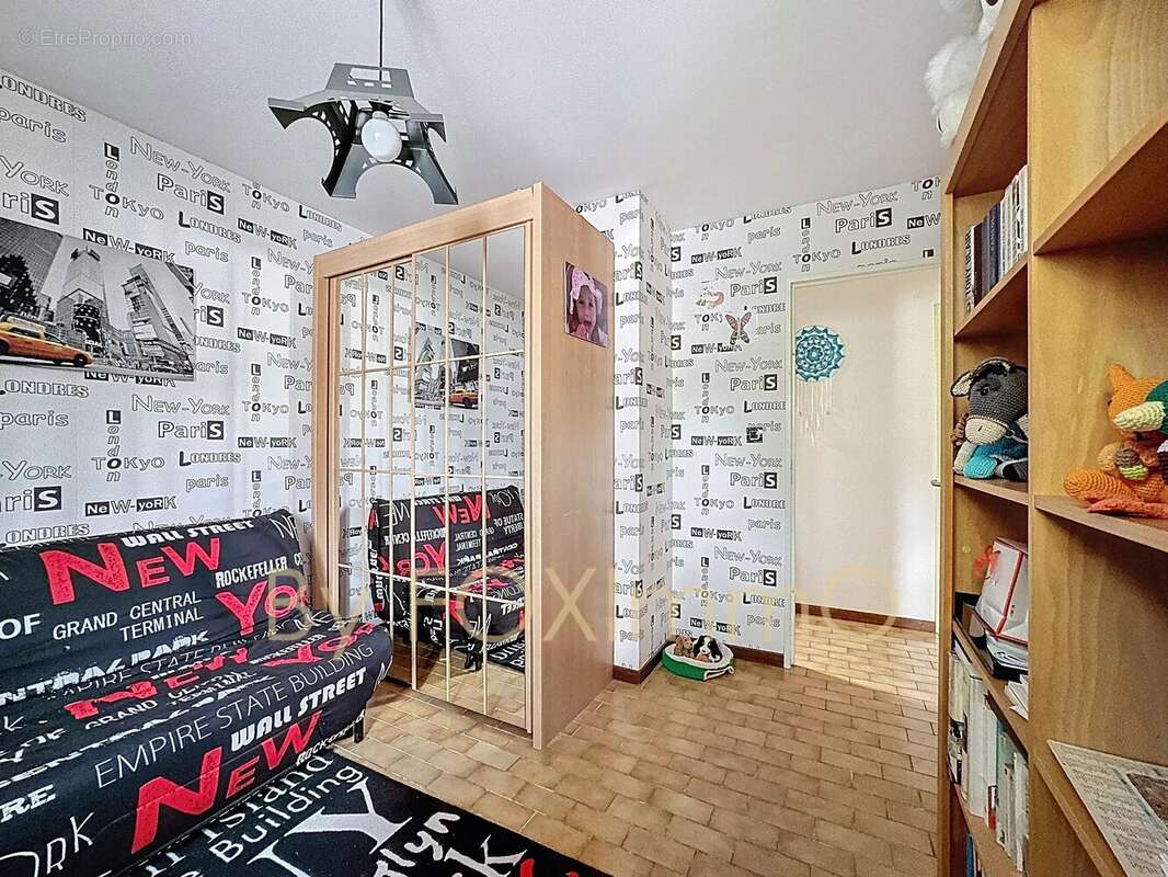 Maison à ROQUEFORT-LES-PINS
