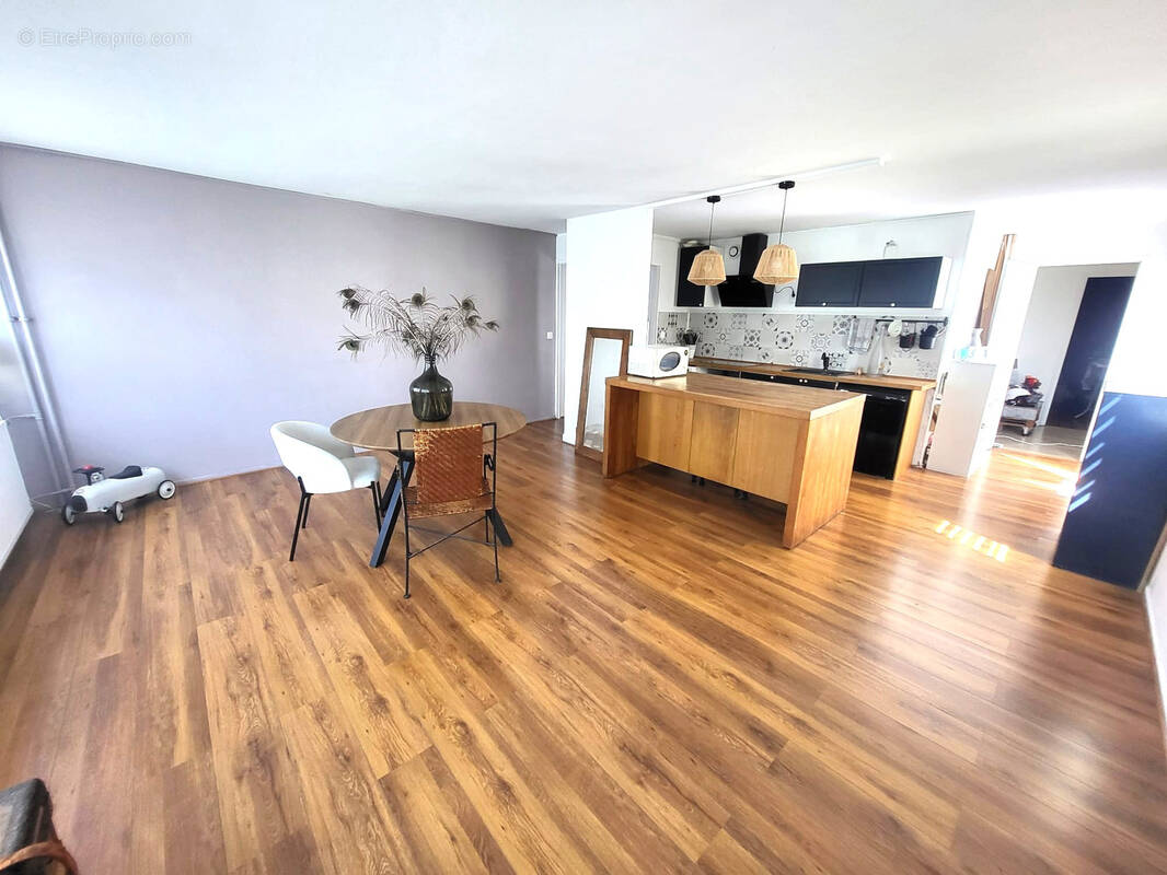 Appartement à RIS-ORANGIS