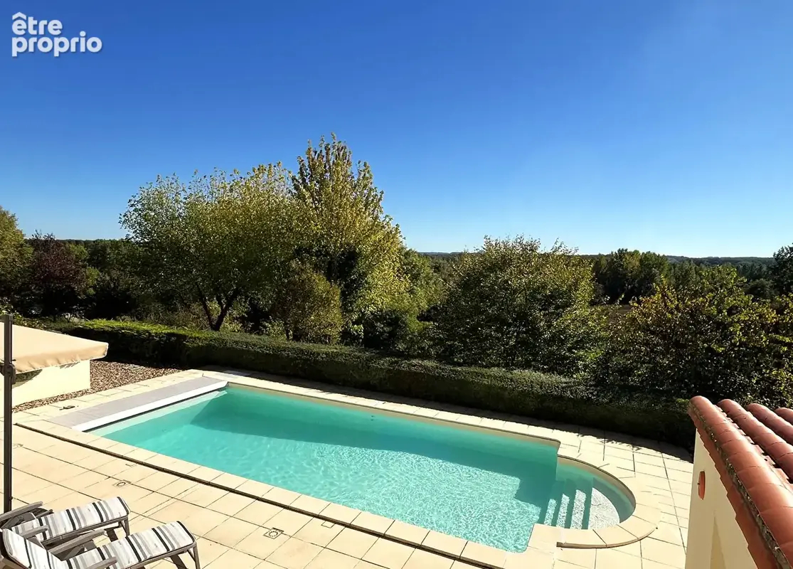 Belle maison en pierre, piscine et vue panoramique : le trio gagnant ! - photo 13
