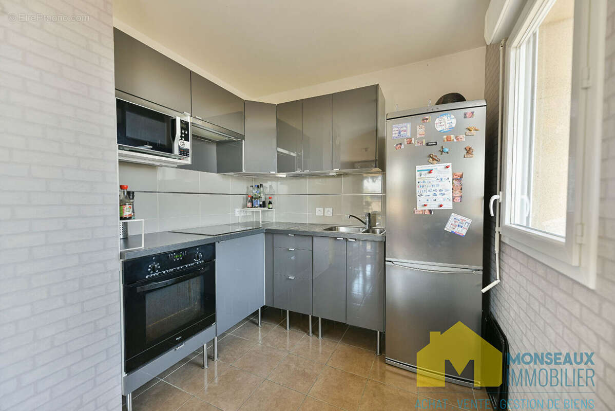 Appartement à EPINAY-SUR-ORGE