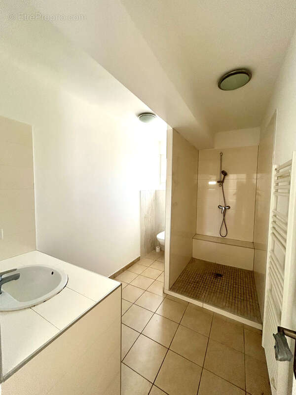 Vente en exclusivite t2 55 m2 avec grenier secteur candia - photo 8