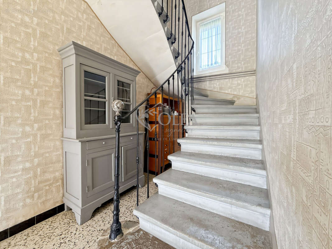 Maison à UZES