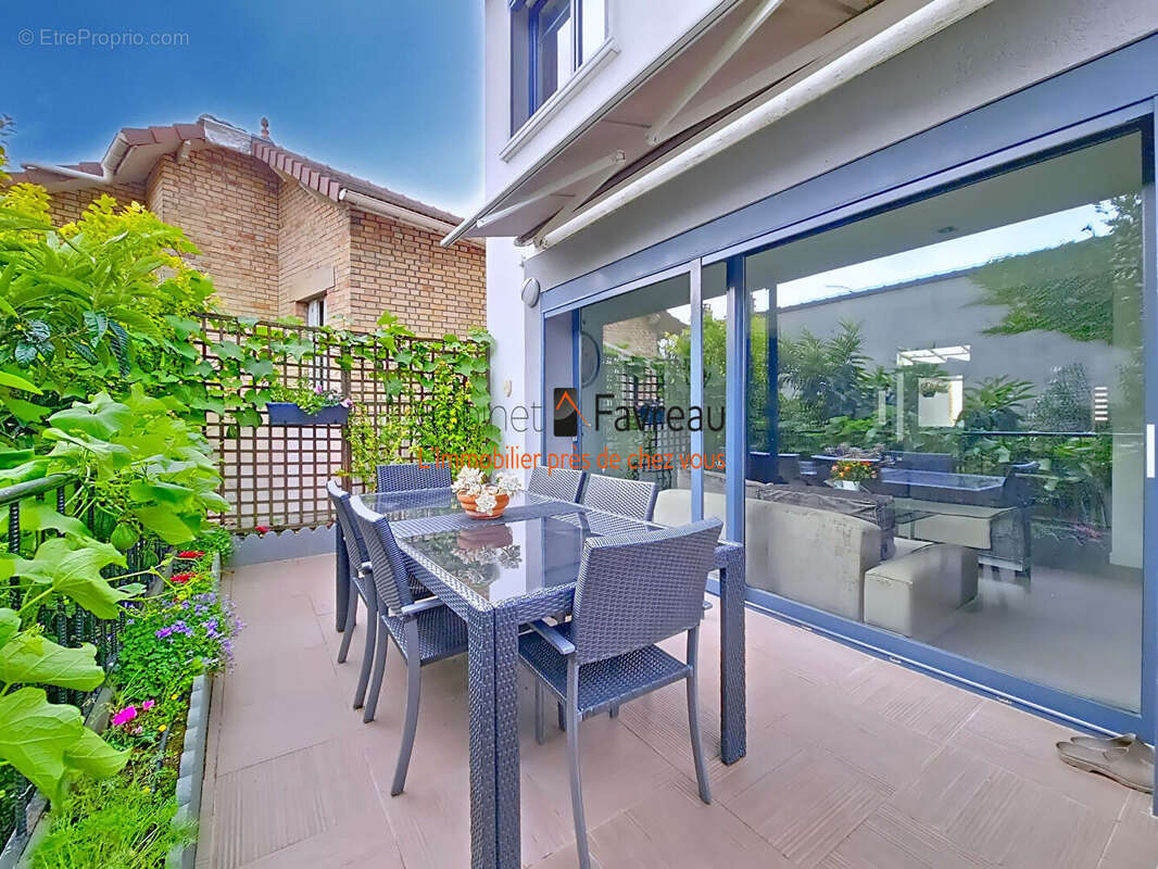 Maison à VITRY-SUR-SEINE