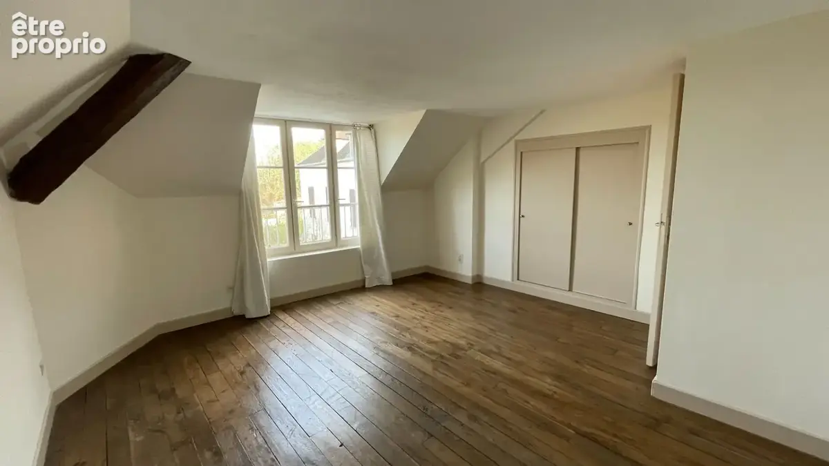 Centre ville de tonnerre - photo 13